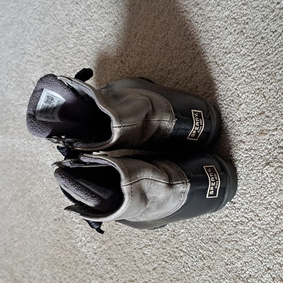 Sperry Duck Boots - Picture 4 of 7